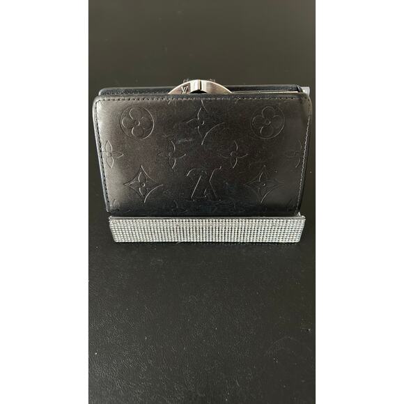 Louis Vuitton mat monogram wallet - Picture 2 of 6